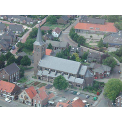 UitinBeesel